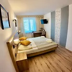 Górska Hotel *