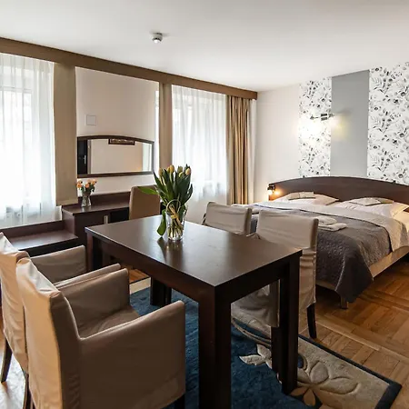 Gorska Hotel *